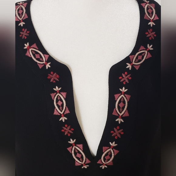 NWT Vince Camuto Women’s Bloom Rich Black Tank Size M - Picture 7 of 15